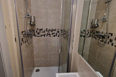 Room 7 Ensuite